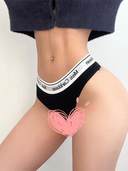 Traceless Middle Waist Thong Breathable Cotton Sports Underwear