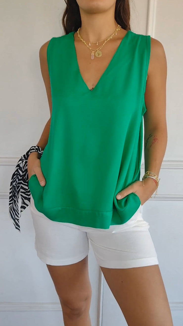 V-neck Loose and Comfortable Top