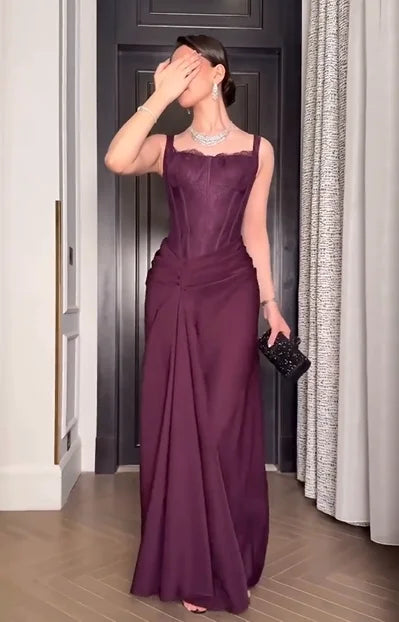 Sexy Strap Lace Slim-Fitting Patchwork Solid Color Dress