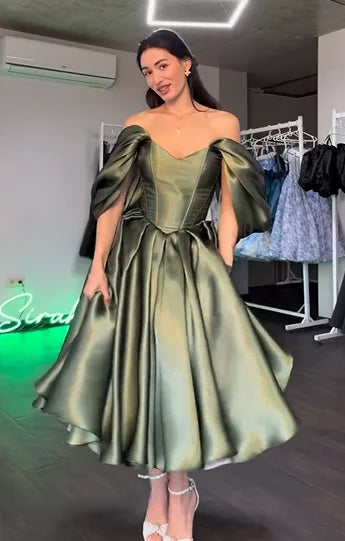 Sexy Tube Top Cinched Waist Patchwork Pleated Skirt